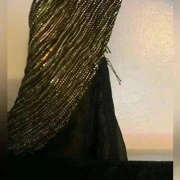 ASTR the Label Tina Metallic Halter Top - Picture 10 of 11